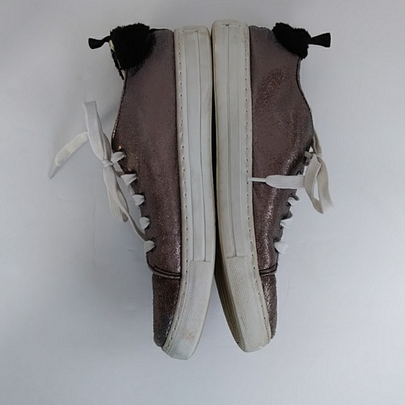 Revo Metallic Sparkly Faux Fur Active Sneakers 9/10 L Silver Black - Picture 4 of 16